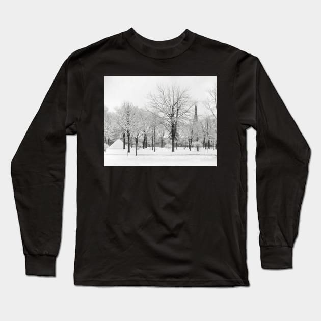 Winter in the Park, 1915. Vintage Photo Long Sleeve T-Shirt by historyphoto